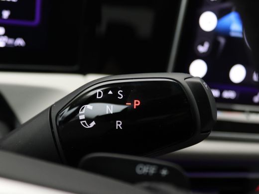 Volkswagen Tiguan 1.5 eHybrid Elegance 204PK DSG Matrix-LED, Trekhaak, Verwarmbare voorruit, Stoelmasssage, 360gr. ... ActivLease financial lease