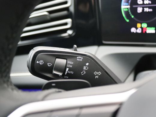 Volkswagen Tiguan 1.5 eHybrid Elegance 204PK DSG Trekhaak, ErgoActive Stoel, Stoelverwarming voor + achter, Stuurwi... ActivLease financial lease