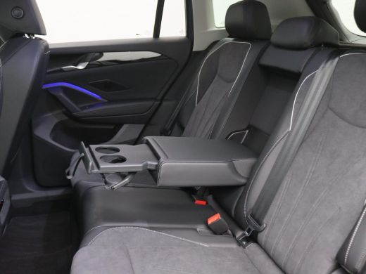 Volkswagen Tiguan 1.5 eHybrid Elegance 204PK DSG Trekhaak, ErgoActive Stoel, Stoelverwarming voor + achter, Stuurwi... ActivLease financial lease