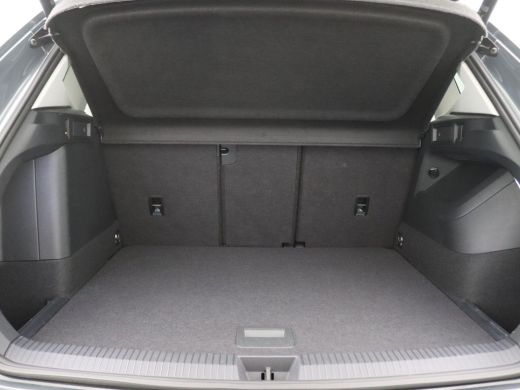 Volkswagen Tiguan 1.5 eHybrid Elegance 204PK DSG Trekhaak, ErgoActive Stoel, Stoelverwarming voor + achter, Stuurwi... ActivLease financial lease