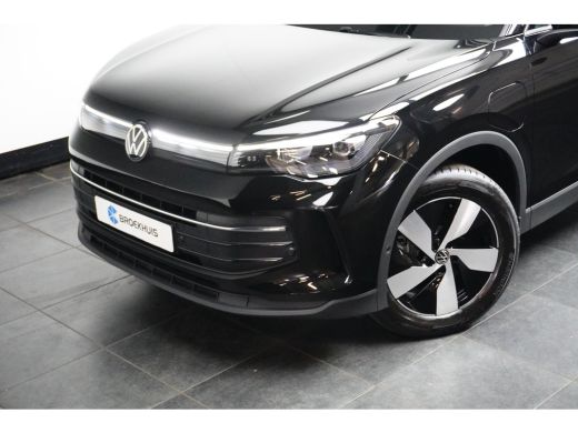 Volkswagen Tiguan Life 1.5 e-Hybrid 204PK | Achteruitrijcamera | Lichtmetalen velgen 18" | Trekhaak elektrisch uitk... ActivLease financial lease