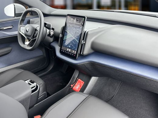Volvo  EX30 Single Motor Core 18" | Stoel/stuurverwarming | Adaptieve cruise | Parkeercamera | Kunstleder | P... ActivLease financial lease