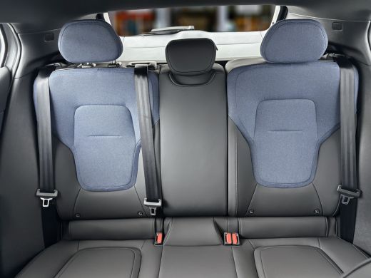 Volvo  EX30 Single Motor Core 18" | Stoel/stuurverwarming | Adaptieve cruise | Parkeercamera | Kunstleder | P... ActivLease financial lease