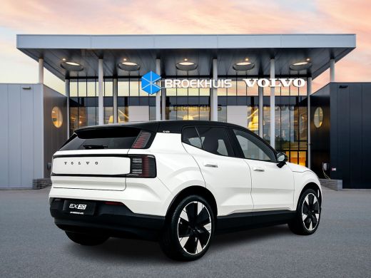 Volvo  EX30 Single Motor Extended Range | 20" | Stoel/stuurverwarming | Getint glas | Adaptieve cruise | BLIS... ActivLease financial lease