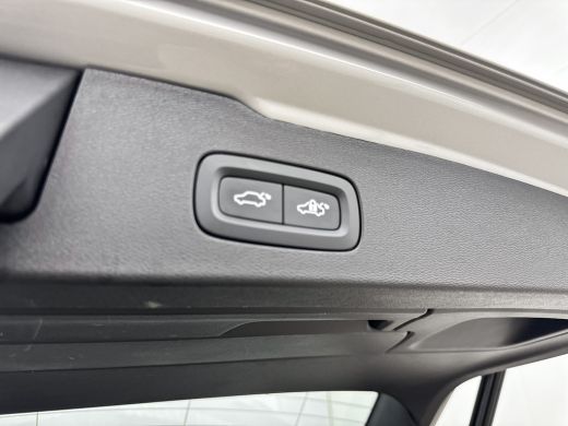 Volvo  V60 T6 Recharge Plus Bright Google | Long Range | 18" | Leder | Elektr. verst. stoelen | Adaptieve cr... ActivLease financial lease