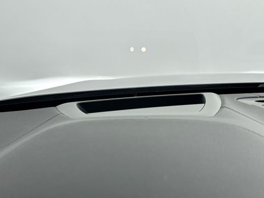 Volvo  V60 T6 Recharge Ultimate Bright 18" | Panoramadak | Blond Leder | Head-up | Elektr. verst. stoelen | ... ActivLease financial lease