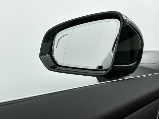 Volvo  V60 T6 Recharge Ultimate Bright 18" | Panoramadak | Blond Leder | Head-up | Elektr. verst. stoelen | ... ActivLease financial lease