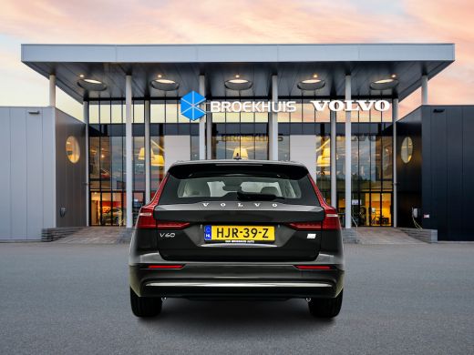 Volvo  V60 T6 Recharge Ultimate Bright 18" | Panoramadak | Blond Leder | Head-up | Elektr. verst. stoelen | ... ActivLease financial lease