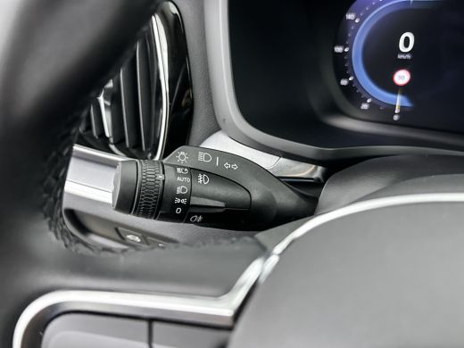 Volvo  V60 T6 Recharge Essential | 18" | Trekhaak | Stoel/stuurverwarming | Getint glas | Parkeerverwarming ... ActivLease financial lease