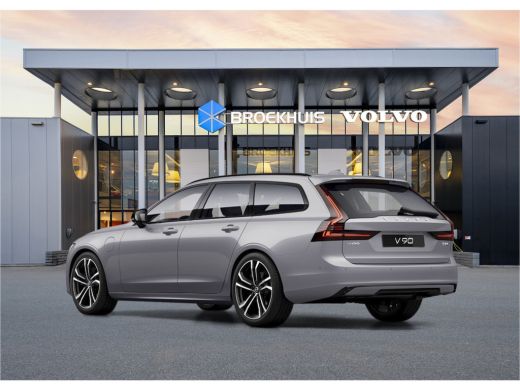 Volvo  V90 T8 Recharge Ultra Dark 20" | Luchtvering | Sportstoelen | Trekhaak | 360 Camera | Getint glas | P... ActivLease financial lease