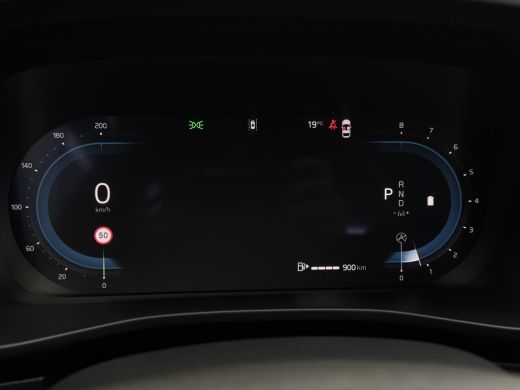 Volvo  XC40 2.0 B4 Plus Dark | Harman/Kardon | Pilot Assist | Trekhaak | Camera | ActivLease financial lease