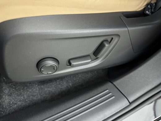 Volvo  XC40 Recharge Performance Twin 442PK | 20" | Inscription NAPPA Leder | Achterbankverwarming | PIXEL LE... ActivLease financial lease