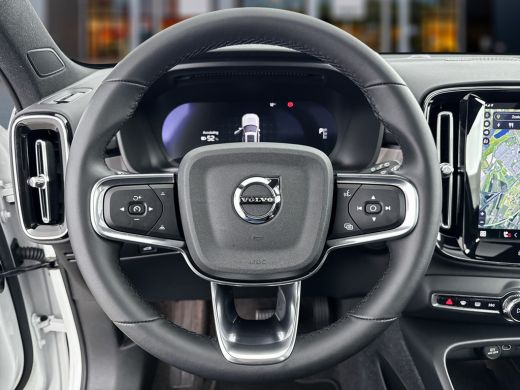 Volvo  XC40 Single Motor Extended Range Ultimate | Kunstleder | 360 Camera | Harman Kardon | Panoramadak | El... ActivLease financial lease