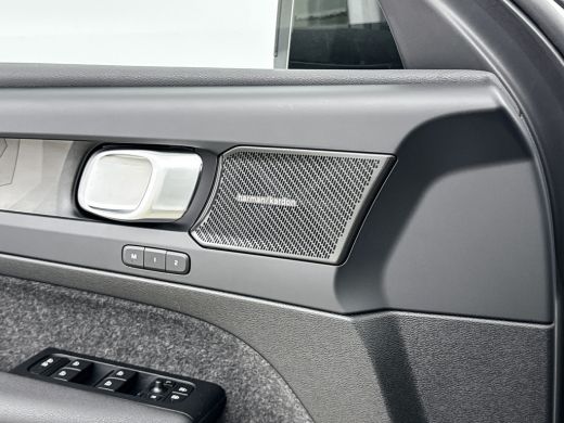 Volvo  XC40 Single Motor Extended Range Ultimate | Kunstleder | 360 Camera | Harman Kardon | Panoramadak | El... ActivLease financial lease