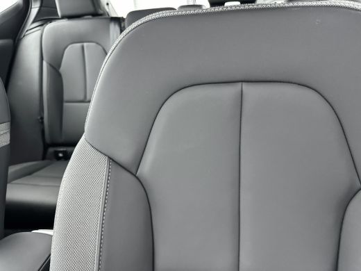 Volvo  XC40 Single Motor Extended Range Ultimate | Kunstleder | 360 Camera | Harman Kardon | Panoramadak | El... ActivLease financial lease