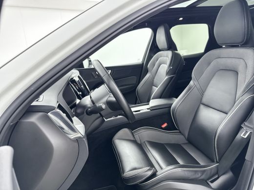 Volvo  XC60 T6 Recharge R-Design Google | 20" | Sportstoelen | 360 Camera | Panoramadak | Trekhaak | Elektr. ... ActivLease financial lease