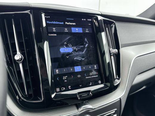 Volvo  XC60 T6 Recharge R-Design Google | 20" | Sportstoelen | 360 Camera | Panoramadak | Trekhaak | Elektr. ... ActivLease financial lease