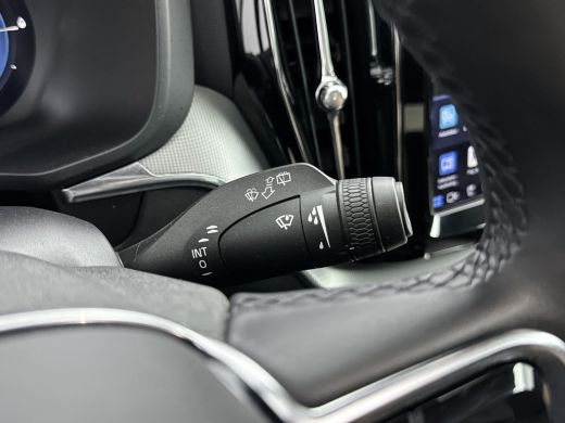 Volvo  XC60 T6 Recharge R-Design Google | 20" | Sportstoelen | 360 Camera | Panoramadak | Trekhaak | Elektr. ... ActivLease financial lease