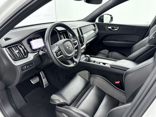Volvo  XC60 T6 Recharge R-Design Google | 20" | Sportstoelen | 360 Camera | Panoramadak | Trekhaak | Elektr. ... ActivLease financial lease
