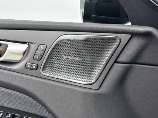 Volvo  XC60 T8 Recharge Plus Black Edition 21" | Head-up | Harman Kardon | 360 Camera | Panoramadak | Elektr... ActivLease financial lease