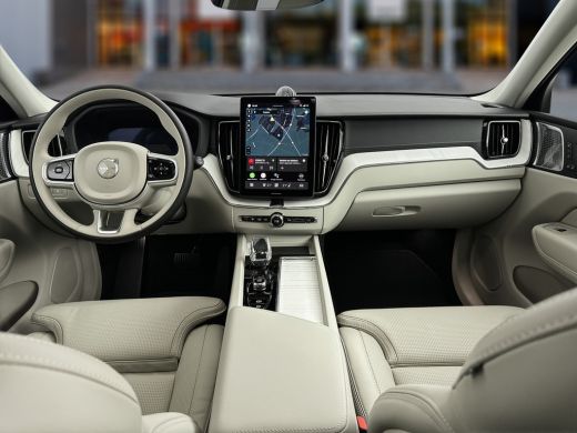 Volvo  XC60 T8 Recharge Ultra Dark Facelift | Full options | Heico selected level | Heico diffuser en spacers ActivLease financial lease