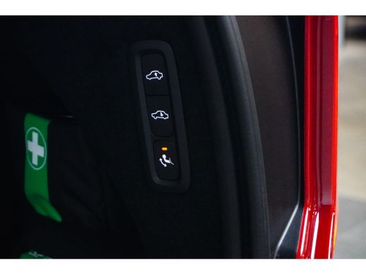Volvo  XC90 2.0 T8 Plug-in hybrid AWD Ultra Dark | Stoelventilatie & Massage | Luchtvering | Panoramisch Schu... ActivLease financial lease