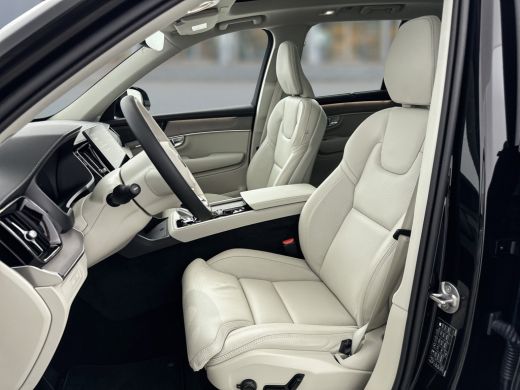 Volvo  XC90 T8 Recharge Ultra Dark Facelift | 21" | Geventileerd Nappa Leder | Massagestoelen | 360 Camera | ... ActivLease financial lease