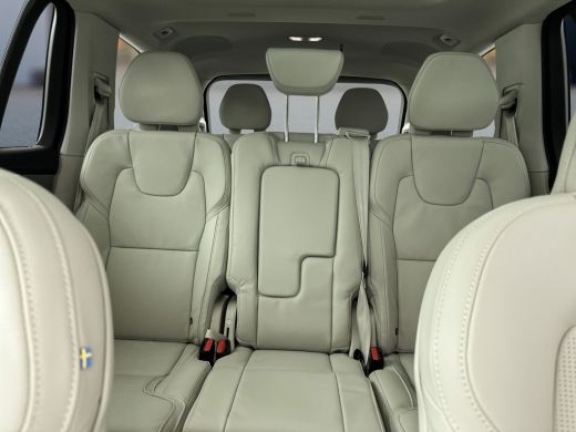 Volvo  XC90 T8 Recharge Ultra Dark Facelift | 21" | Geventileerd Nappa Leder | Massagestoelen | 360 Camera | ... ActivLease financial lease