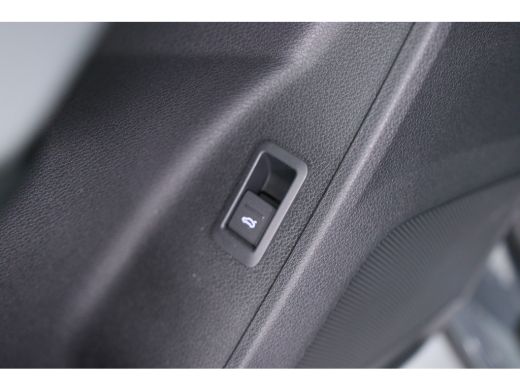 Audi Q3 35 TFSI Edition | LED | Cruise Adaptive | Stoelverwarming | Apple Carplay/Android Auto | Comfort ... ActivLease financial lease