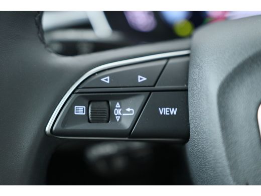 Audi Q3 35 TFSI Edition | LED | Cruise Adaptive | Stoelverwarming | Apple Carplay/Android Auto | Comfort ... ActivLease financial lease