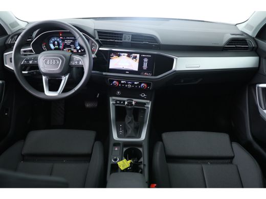 Audi Q3 35 TFSI Edition | LED | Cruise Adaptive | Stoelverwarming | Apple Carplay/Android Auto | Comfort ... ActivLease financial lease