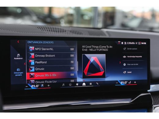 BMW i5 M60 xDrive M Sport / Panoramadak / Trekhaak / Stoelventilatie / Parking Assistant Professional / ... ActivLease financial lease