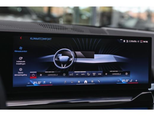 BMW i5 M60 xDrive M Sport / Panoramadak / Trekhaak / Stoelventilatie / Parking Assistant Professional / ... ActivLease financial lease
