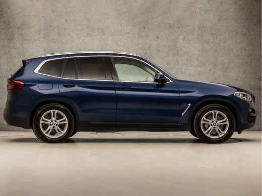 BMW X3 xDrive30e Sportline 293Pk Automaat (GROOT NAVI, M STUUR, DEALER ONDERHOUDEN, SFEERVERLICHTING, ST... ActivLease financial lease