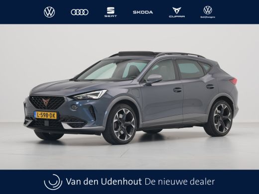 CUPRA Formentor 1.4 e-Hybrid VZ Performance Panorama Camera Sideassist Navigatie Carplay Stoel/Stuurverwarming 203 CUPRA Formentor 1.4 e-Hybrid VZ Performance Panorama Camera Sideassist Navigatie Carplay Stoel/Stuurverwarming 203