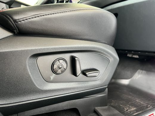 Ford Explorer 3.0 V6 EcoBoost PHEV ST-Line | 7-persoons | BTW | Pano | B&O | Massage ActivLease financial lease