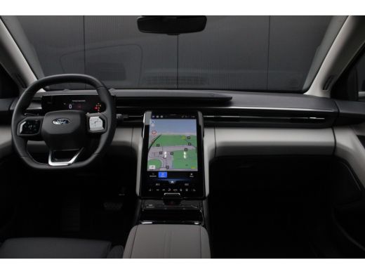 Ford Explorer Extended Range RWD 79 kWh | Incl. Trekhaak | Parkeercamera | Adaptieve cruise | Full LED | Elec. ... ActivLease financial lease