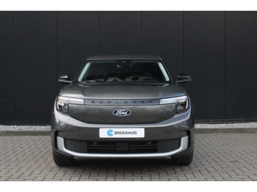 Ford Explorer Extended Range RWD 79 kWh | Incl. Trekhaak | Parkeercamera | Adaptieve cruise | Full LED | Elec. ... ActivLease financial lease