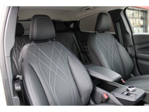 Ford Mustang Mach-E Mach-E Extended RWD 98 kWh | Camera | Adapt. Cruise | Leder | Standkachel | 100% Dealer Onderhouden! ActivLease financial lease