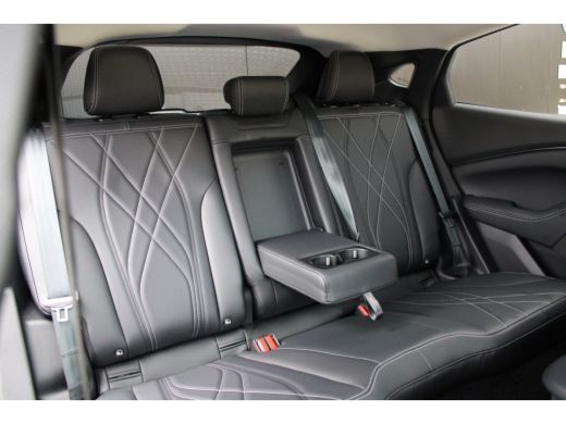 Ford Mustang Mach-E Mach-E Extended RWD 98 kWh | Camera | Adapt. Cruise | Leder | Standkachel | 100% Dealer Onderhouden! ActivLease financial lease