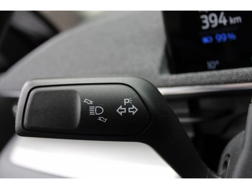 Ford Mustang Mach-E Mach-E Extended RWD 98 kWh | Camera | Adapt. Cruise | Leder | Standkachel | 100% Dealer Onderhouden! ActivLease financial lease