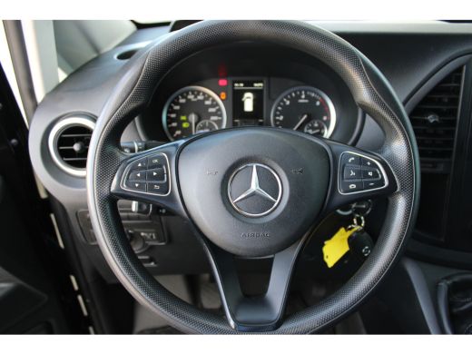 Mercedes-Benz Vito 111 CDI Lang | Trekhaak | Achteruirijcamera | Sidebars | Navi | Cruise Control ActivLease financial lease