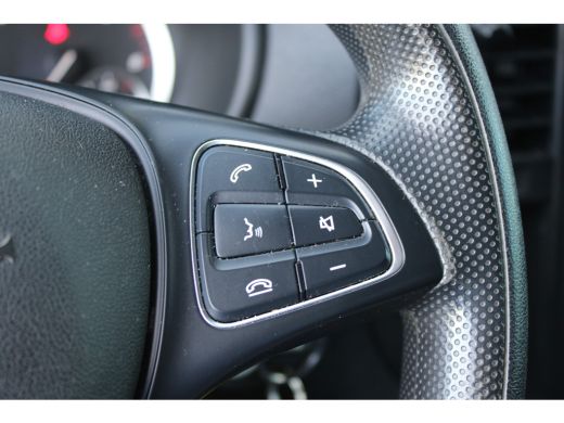 Mercedes-Benz Vito 111 CDI Lang | Trekhaak | Achteruirijcamera | Sidebars | Navi | Cruise Control ActivLease financial lease