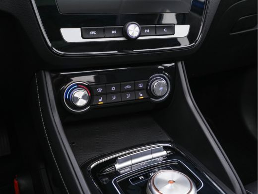 MG ZS EV EV Luxury 45 kWh {SOH-96 %} (INCL-BTW) Aut. *PANO | LUXURY-LEATHER | CCS-FASTLOADER | KEYLESS | N... ActivLease financial lease