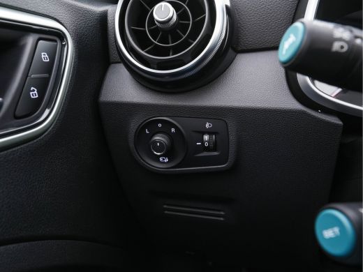 MG ZS EV EV Luxury 45 kWh {SOH-96 %} (INCL-BTW) Aut. *PANO | LUXURY-LEATHER | CCS-FASTLOADER | KEYLESS | N... ActivLease financial lease