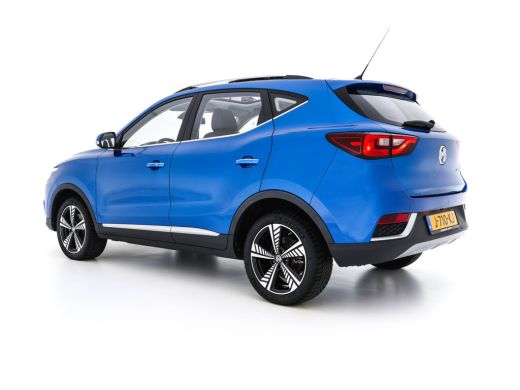 MG ZS EV EV Luxury 45 kWh {SOH-96 %} (INCL-BTW) Aut. *PANO | LUXURY-LEATHER | CCS-FASTLOADER | KEYLESS | N... ActivLease financial lease