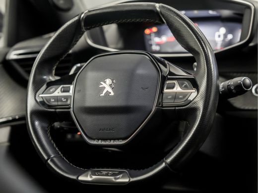 Peugeot 2008 1.2 PureTech GT-Line Sport 155Pk Automaat (PANORAMADAK, VIRTUAL COCKPIT, FOCAL AUDIO, APPLE CARPL... ActivLease financial lease