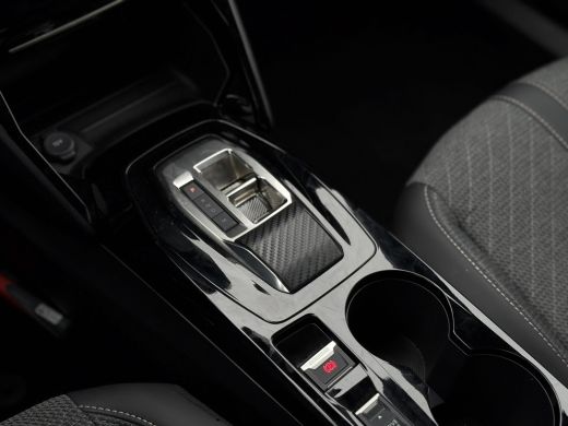 Peugeot 2008 Hybrid 136 Allure | Airco (automatisch) | Bestuurdersstoel in hoogte verstelbaar | Cruise control ActivLease financial lease