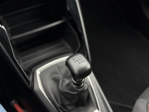 Peugeot 208 Active Pack | Airco | Cruise control | DAB ontvanger ActivLease financial lease