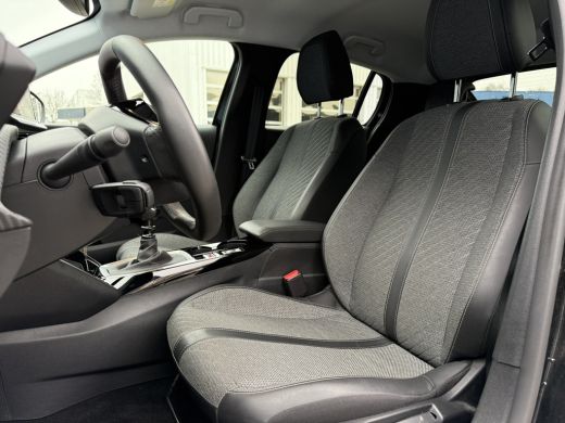 Peugeot 208 Allure 100PK Airco automatisch | Achterspoiler | Achteruitrijcamera | Audio installatie ActivLease financial lease